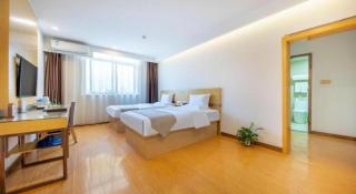 GreenTree Inn Huayin Huashan Town Huashan Scenicspot Express Hotel - 1