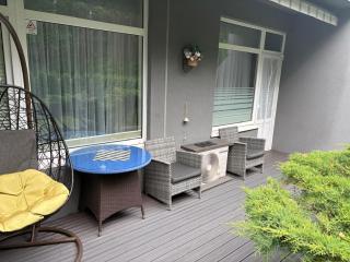 Beachside Studio with Private Garden & Terrace 100m to the beach - 2