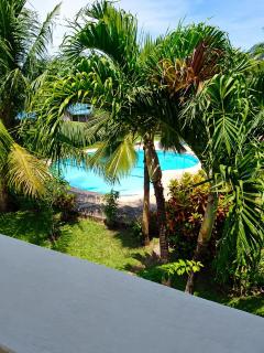 Private 3BR villa, pool, 10-min walk to beach - 3