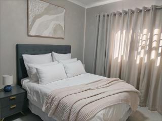 Brass Manor - 7