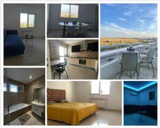 Panoramic View Apartment - 0