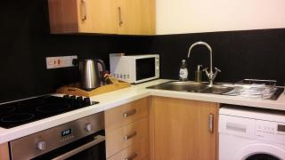 Merlin Stable Cottage - 8