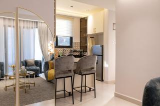 Zuri Bougie Home - 5