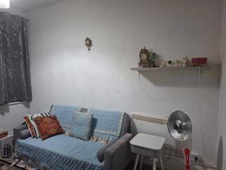 Humuplace Sleeps 4 with Garden - 6