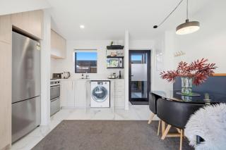 Walk 2 Casino, town Hall, TePae, Free Carpark - 7