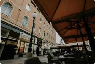 Dolce far niente Downtown - 5