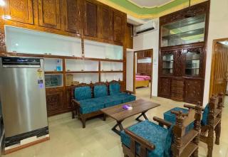 Luxury 3BHK Bunglow in Posh Colony Ground 102 - 0