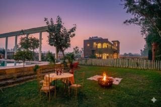 Qila Hotel - 9