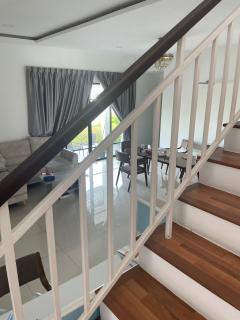 A Cozy Deluxe Room in Jalan Eco Majestic Semenyih - 9