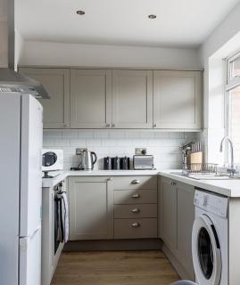 The Chadburn 2-Bed Home Sleeps 4 - 7