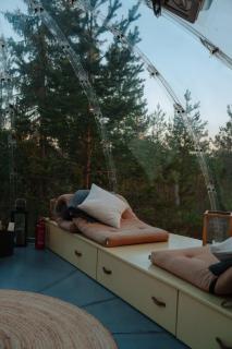 Sleep under the stars in a glass-igloo! - 1