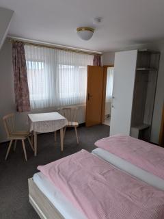 Ferienwohnung-Monteurswohnung 2 - 2