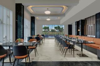 Crescent The Fern Budhni, Series by Marriott - 9
