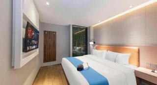 YIMI seleted Hotel (Guangzhou Zhongda Beimen Lijiang Subway Station) - 1