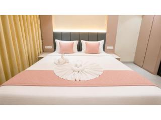 Rooftop View Coral Crestie-Near Temple#Swiming Pool #Comfortable Stay-Premium Facility with Wi-Fi And Fully Ac Room - 5