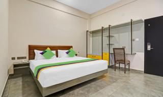 Treebo Grand Vistara Airport Suites - 500 m from Cochin Airport with One-Way Airport Transit - Cochin - 1