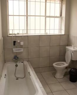 XL Private room in apartment - 4
