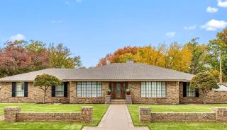 Rodeo Ranch Sleeps 14, Walkable to MSU - 7