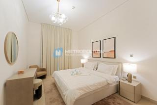 Stylish 1BR on Yas Island, Prime Location - 6