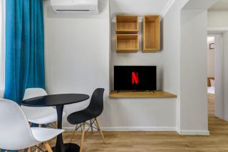 Cozy Corner on Mahstots avenue - 8