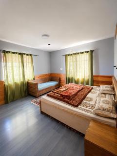 Juniper Home Kaza by Mountain Bee - 4