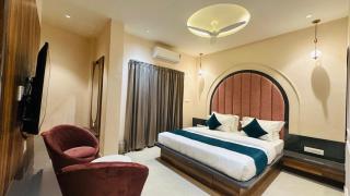 HOTEL LOTOS Inn - 1