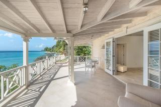 Beautiful Beachfront Luxury Villa with Pool - Westhaven - 8