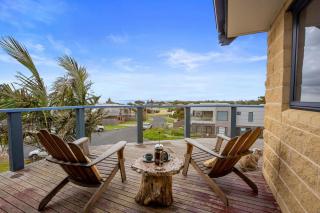 Apollos Rest - Apollo Bay - 0