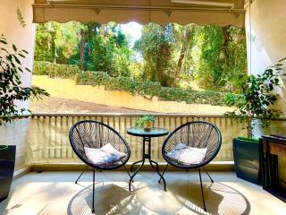 Lotus Corfu Deluxe Apartment, Premium Stay Near Old Town & Sea - 4