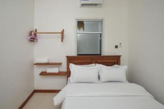 Cosy Stone town 2BR apartment with parking - 4