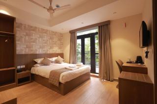 Business Bay Hotel Kochi, Near South Railway Station - 9