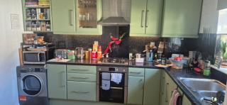 House Sleeps 2 with Parking and Lake Access - 4