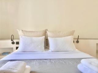 Athenian Sky, Two Bedroom Apartment in Koukaki - 2