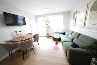 Modern apt in E Boston - Walk to Airport - 9