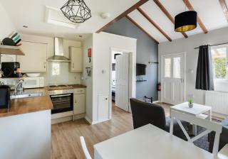 Madeira in Fife Luxury Tree Houses & Garden Cottages - 5