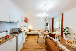 New Town Boutique apartment with Free Parking - 6