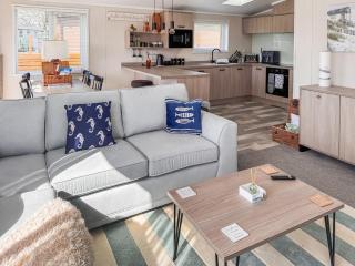 38 At The Sanctuary Lodges - Uk50850 - 4