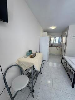 Convenient and comfortable ground floor apartment - 7