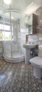 Spacious 4 Bedroom Home- NEC, Utilita Arena, BHX - 3