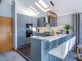 36 At The Sanctuary - Uk50278 - 1