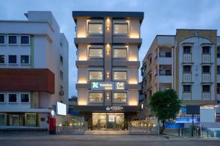 Treebo Silver Bliss - 9