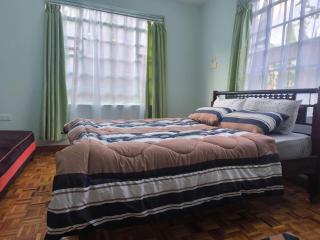 Luxurious 3 bedroom house - 2