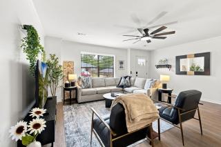 Switchback Suites - 2