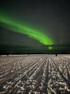 Kuukkeli inarin Punainen mökki - 4