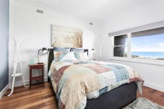 BYO Linen - Absolute Beachfront Views Apollo Bay - 6
