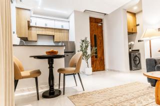 Modern 1BR Near Acacia Mall 24hours Power Free Parking - 2