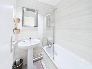 Studio refait à neuf 4 pers, Sud-Ouest, centre-station, proche commerces et remontées mécaniques - FR-1-398-572 - 3