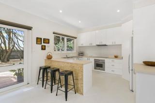 BYO Linen - A1 Location by the sea - 9