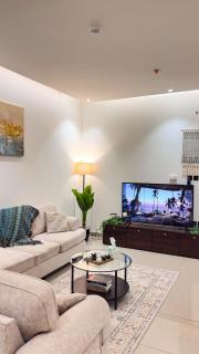 Apartment with one bedroom and living room - 0