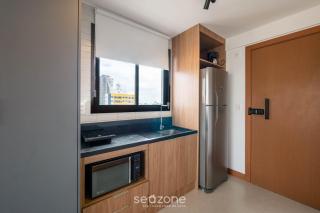 Studio c/ varanda e vista parcial p/ o mar ZNB1604 - 5